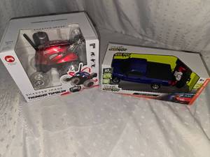 lot 19 image: remote control cars