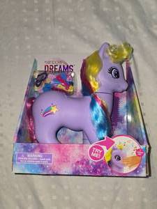 lot 49 image: rainbow dreams unicorn styling set