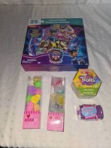 lot 52 image: paw patrol puzzle and other toys