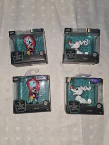 lot 85 image: nightmare before christmas figures