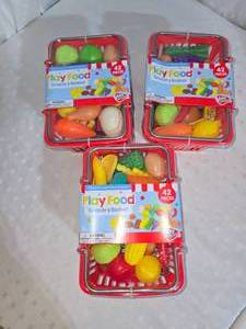 lot 95 image: play food