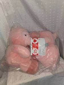 lot 104 image: flamingo stuffys