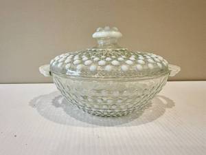 lot 5 image: Vintage Hobnail Moonstone Opalescent Candy Dish with Lid