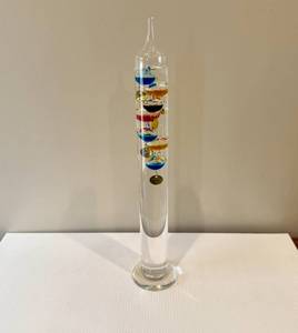 lot 58 image: Vintage Galileo Thermometer