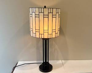 lot 51 image: Tiffany Style Table Lamp - Cream & Black