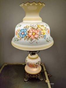 lot 60 image: Floral Parlor Hurricane Lamp