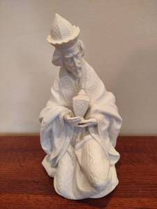lot 103 image: LLADRO King Melchoir