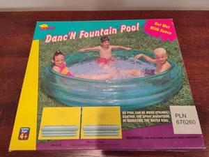 lot 131 image: Sunco Dancn Fountain Kids Pool