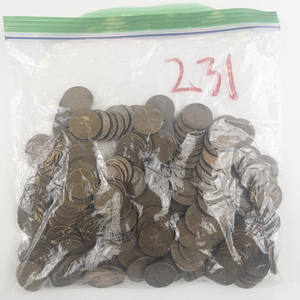 lot 231 image: 1.5 pounds (approx. 220) mixed date wheat cents, 30s, 40s, 50s