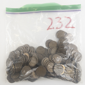 lot 232 image: 1.5 pounds (approx. 220) mixed date wheat cents, 30s, 40s, 50s