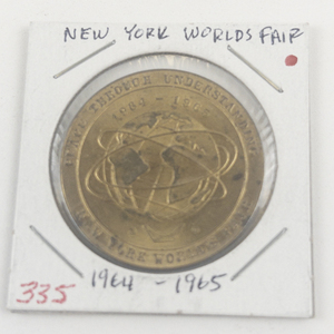 lot 335 image: 1964-1965 New York Worlds Fair Peace through understanding