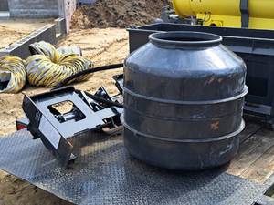 lot 406 image: Hydraulic Concrete Mixer Attachment