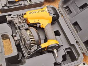 lot 442 image: Bostitch Air Coil Nailer RN46-1 with Case