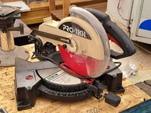 lot 471 image: Pro-Tech 10 Compound Miter Saw 7207