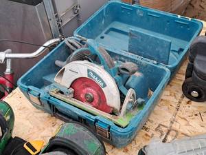 lot 485 image: Makita 7-14 Circular Saw 5007MG with Case