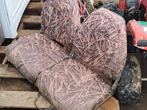 lot 507 image: Lot of (2) Boat Seats