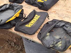 lot 510 image: Lot of (2) DeWalt Tool Bags (empty)