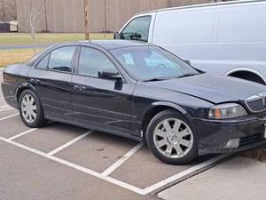 lot 395 image: 2005 Lincoln LS 4 Door Sedan