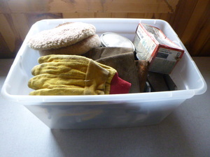 lot 38 image: Garage Items