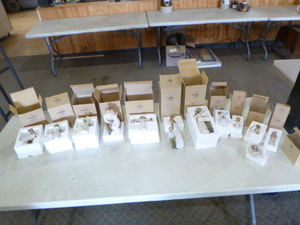 lot 76 image: Collection of Demdaco Willow Tree by Susan Lordi Figurines