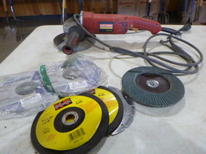 lot 116 image: Craftsman Professional 7 Angle Grinder