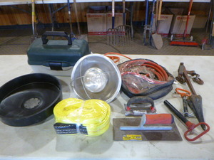 lot 118 image: Miscellaneous Garage Items