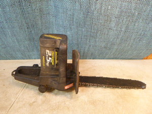 lot 148 image: McCulloch Eletramac Electric Chain Saw