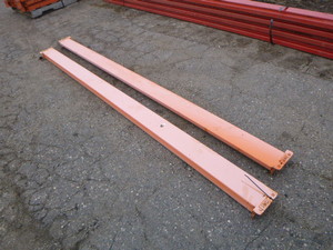 lot 5 image: 2 Pallet Racking 9 Beams