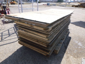 lot 199 image: Pallet of Plywood and Pressed Wood