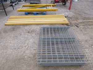 lot 218 image: Pallet Racking Pieces