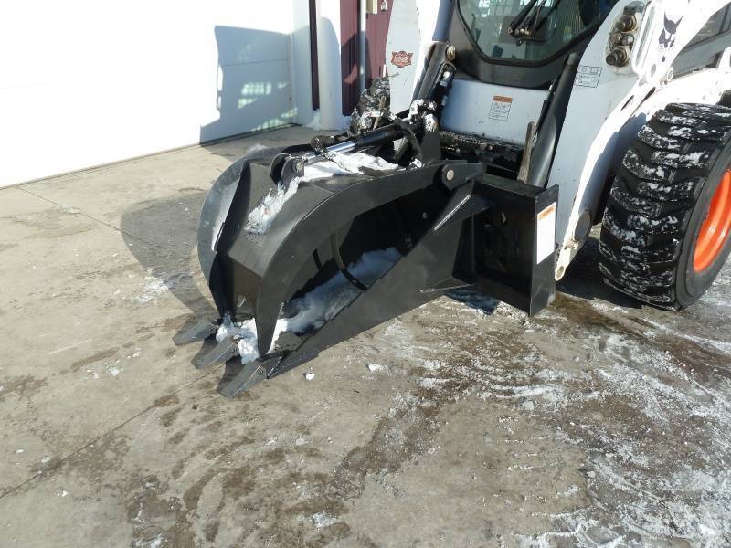 lot 84 image: Wolverine Tree Stump Grapple
