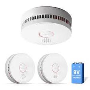 lot 36 image: Innolink Innolink Photoelectric Smoke Detector with 9V replaceable Battery, 10 Year Product Life , ETL-9th Listed IL09SM, 6-Packs    Customer Returns See Pictures