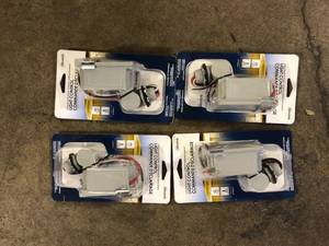 lot 33 image: Lot of Assorted Lighting Hardware Various Models and Conditions    Customer Returns See Pictures