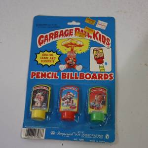 lot 25 image: GARBAGE PAIL KIDS - Pencil billboards in original packaging