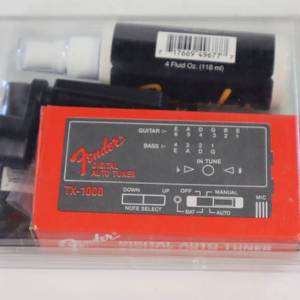 lot 52 image: Vintage FENDER AUDIO TUNER