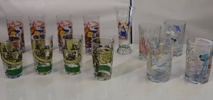 lot 54 image: LOT OF VINTAGE GLASSES Spuds McKenzie and McDonalds collection