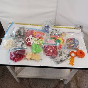 lot 88 image: GIANT LOT - COOKIE CUTTERS - Vintage - Metal - Plastic - Great for all kinds of dough - crafts etc.