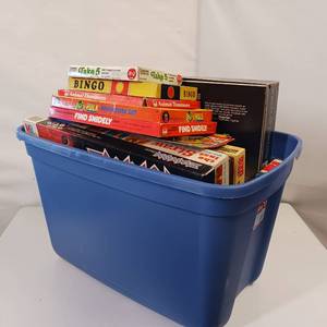 lot 102 image: Vintage Games Galore