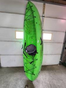 lot 24 image: Used Ocean Kayak Frenzy Sit-On-Top Recreational Kayak