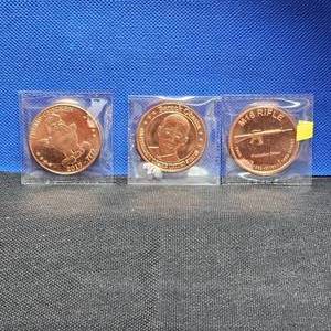 lot 26 image: (3)Copper Rounds, 1 oz Each