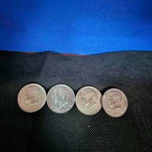 lot 96 image: (4) 1968 Kennedy Half Dollars