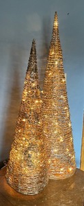 lot 40 image: Festive Light Up Tree Decor