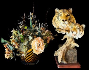 lot 83 image: Awesome Two Tiger Head Figurine and Tiger Stripped Vase with Faux Florals
