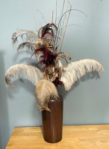 lot 192 image: Decorative Vase with Feather Arrangement
