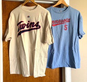 lot 253 image: Minnesota Twins Baseball Oliva and Cuddyer T-shirts
