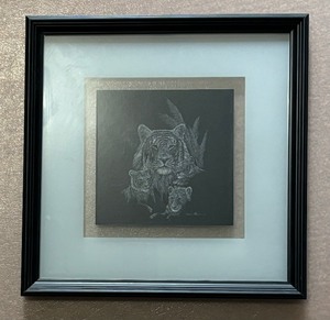 lot 259 image: Tiger Design Floating Frame Decor by Ruane Manning