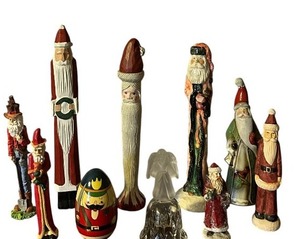 lot 299 image: Great Variety of Holiday Santa Decor