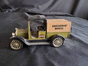 lot 37 image: Harley Davidson Truck Piggy Bank