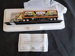 lot 58 image: Harley Davidson 1929 WL-45 Cubic Inch Tractor & Trailer NIB