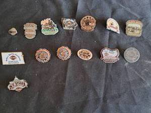 lot 64 image: Harley Davidson lot (2 Patches, 14 Jacket Pins)